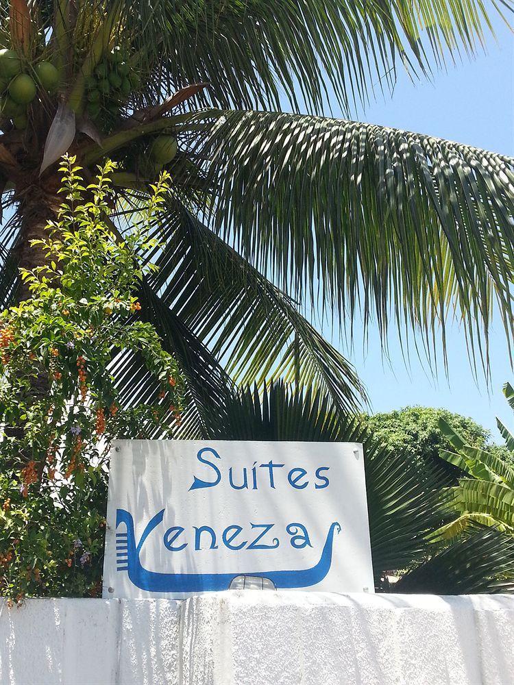 Suites Veneza Порту-ді-Галіняс Екстер'єр фото